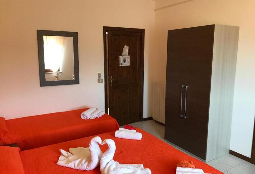 Номер Deluxe, Marina