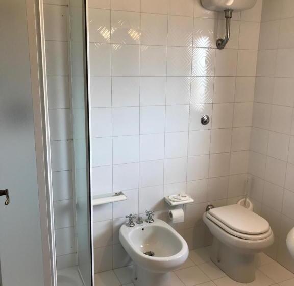 Номер Стандарт Индивидуальный, Marina