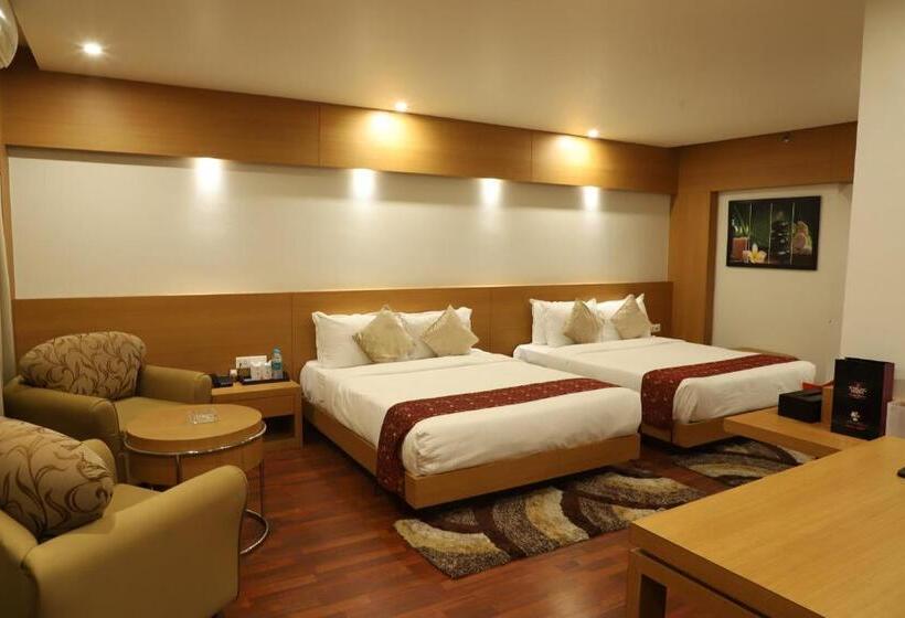 اتاق خانوادگی, Tea County