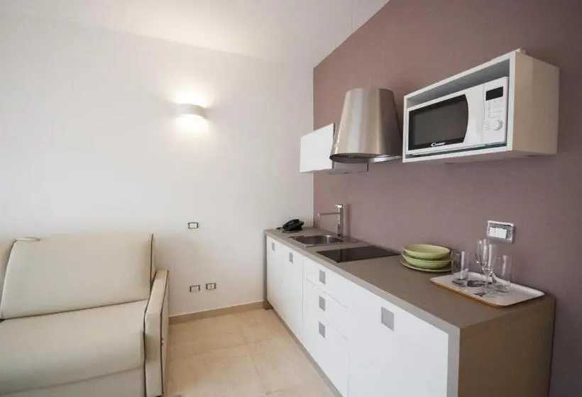 Standard Kolmen Hengen Huone, Zeus Hotel Aparthotel Meeting & Congress