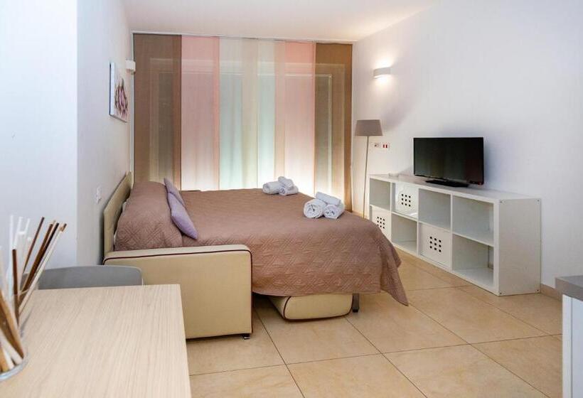 Номер Стандарт Адаптированный для Инвалидов, Zeus Hotel   Aparthotel   Meeting & Congress