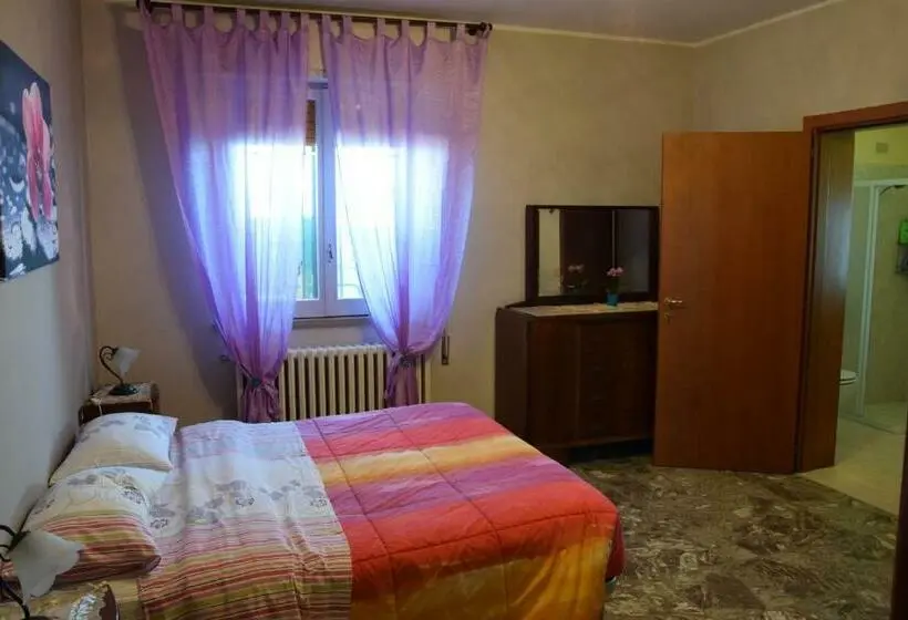 スタンダードトリプルルーム, La Scogliera B&b