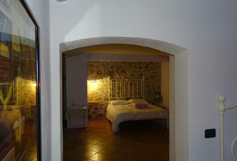 家庭间, La Vecchia Stalla B&b