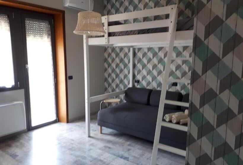 اتاق خانوادگی, B&b Papa Leone Countryrooms