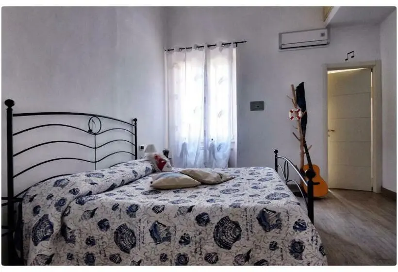 スタンダードルーム, La Casa Sul Molo