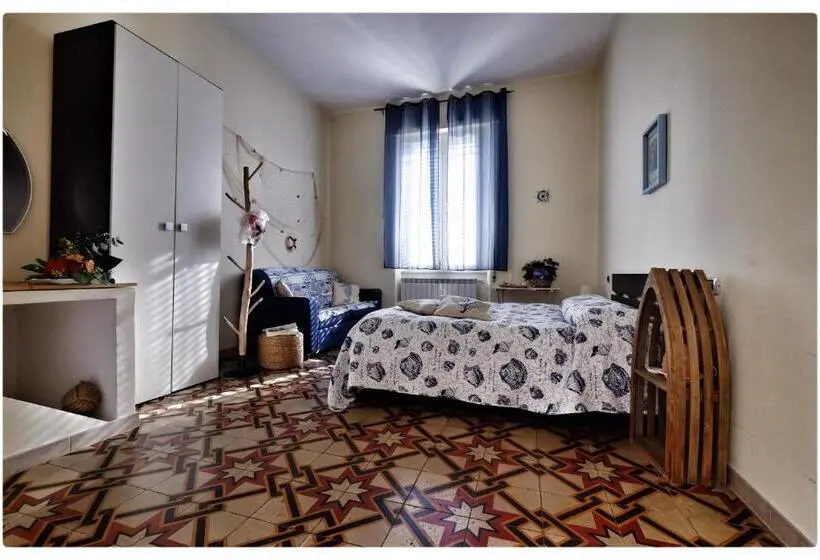 デラックスルーム, La Casa Sul Molo