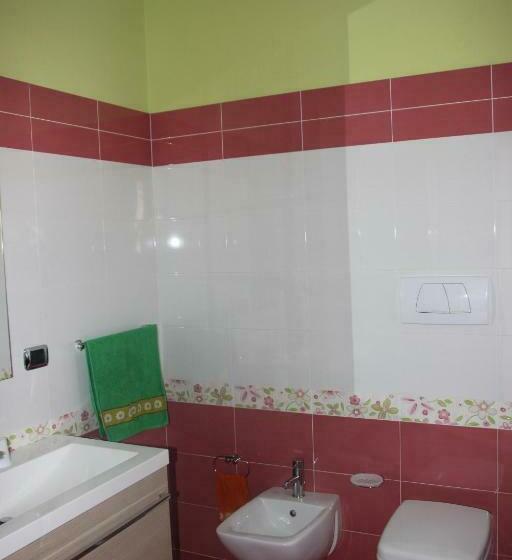 带共用浴室的标准房间, La Corte Dei Morra