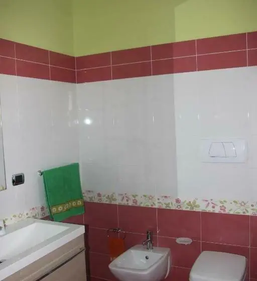 اتاق استاندارد با سرویس بهداشتی مشترک, La Corte Dei Morra