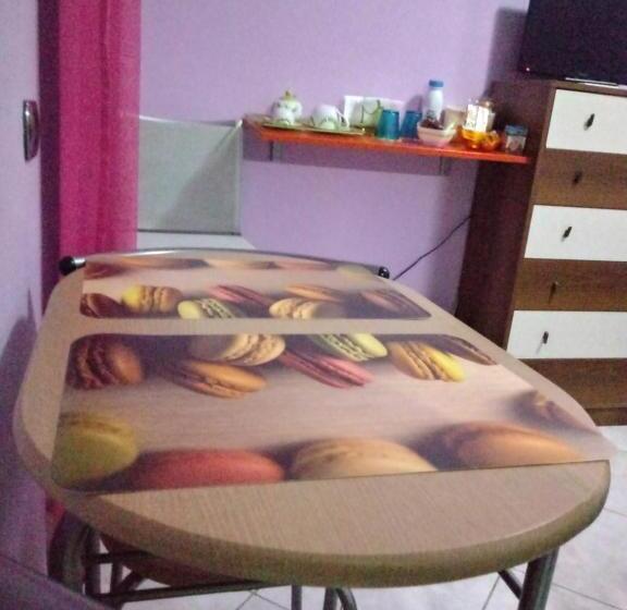 带共用浴室的标准房间, La Corte Dei Morra