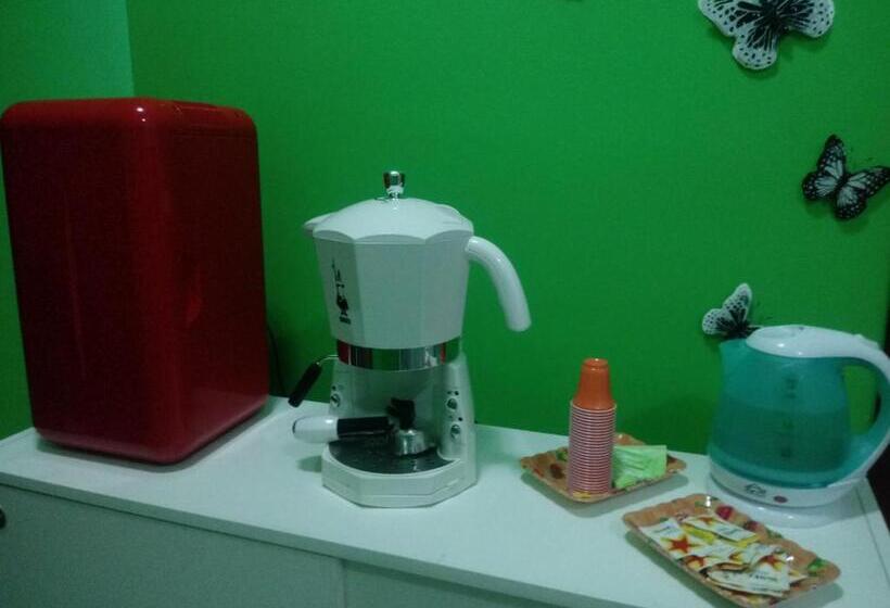 带共用浴室的标准房间, La Corte Dei Morra