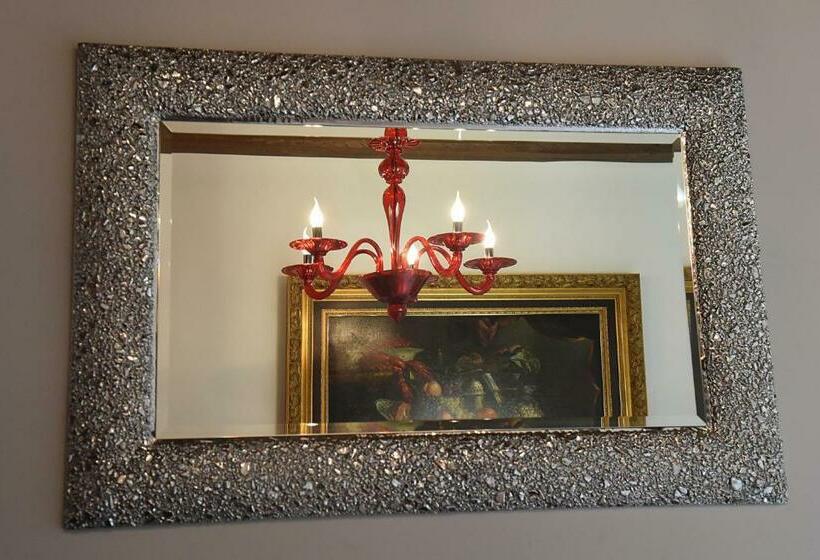 غرفة قياسية, San Francesco Suite