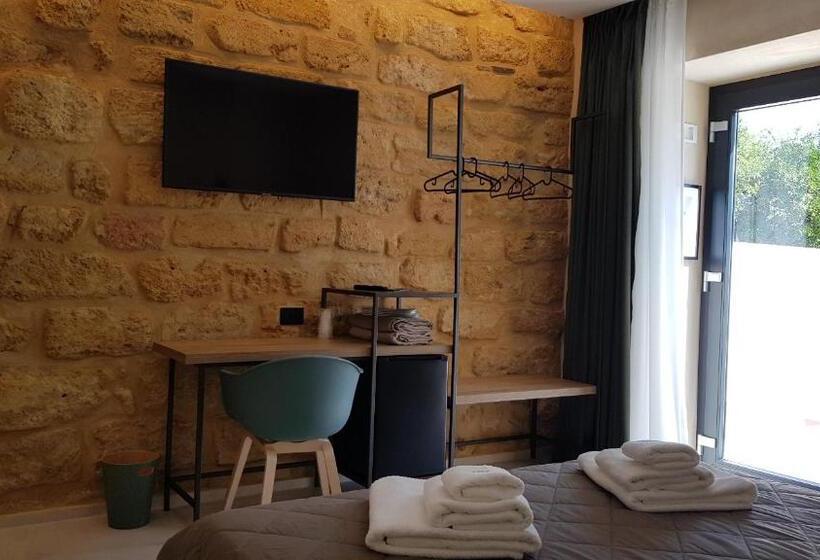 Люкс с гидромассажем, Villa Lekythos