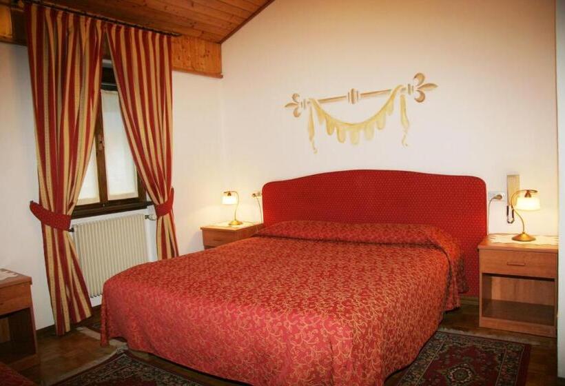 4인용 스탠다드 룸, Albergo Garnì Cavento