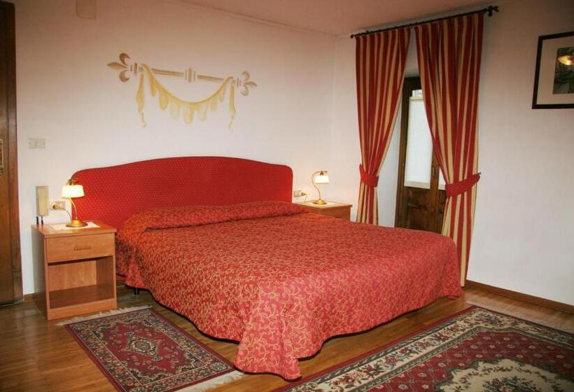 이코노미 룸, Albergo Garnì Cavento