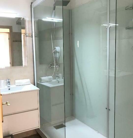 Номер Стандарт, Colomba Hôtel Centre Ville Historique