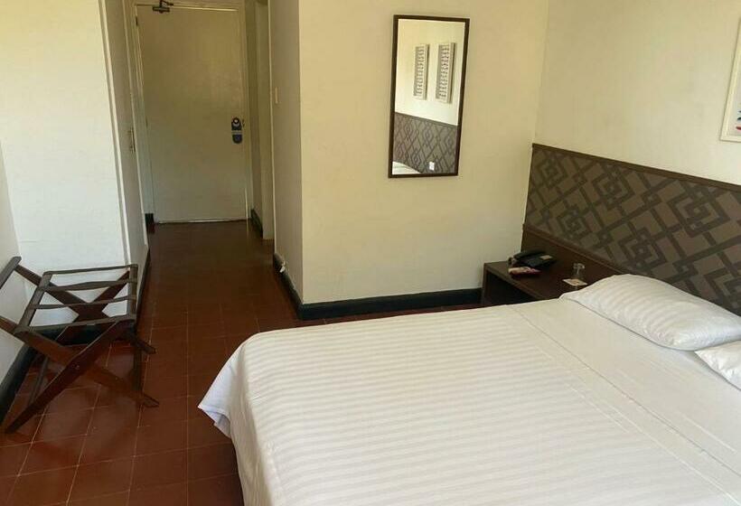 Номер Стандарт, Gimaura