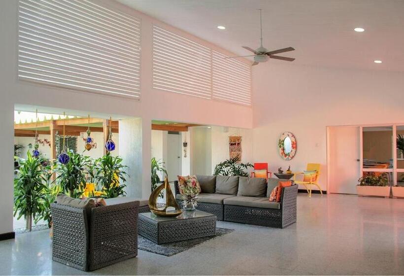 Номер Стандарт Трехместный, Gimaura