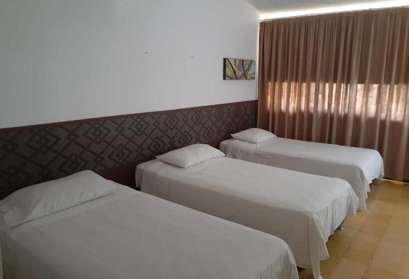 Номер Стандарт Трехместный, Gimaura