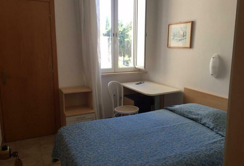 スタンダードシングルルーム, Lido