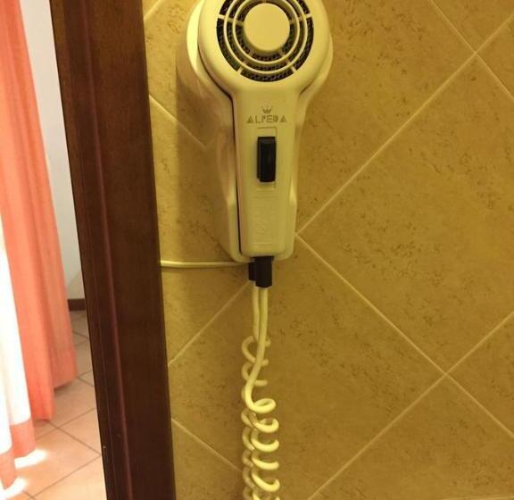 חדר סטנדרט עם מיטת קינג, Magda