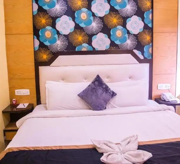Deluxe-huone, Sonar Tori Agartala