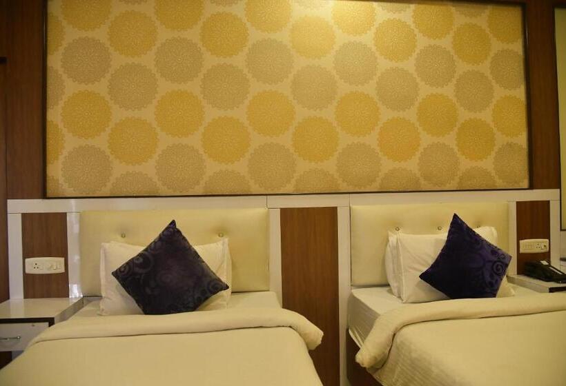 スーペリアールーム, Sonar Tori Agartala