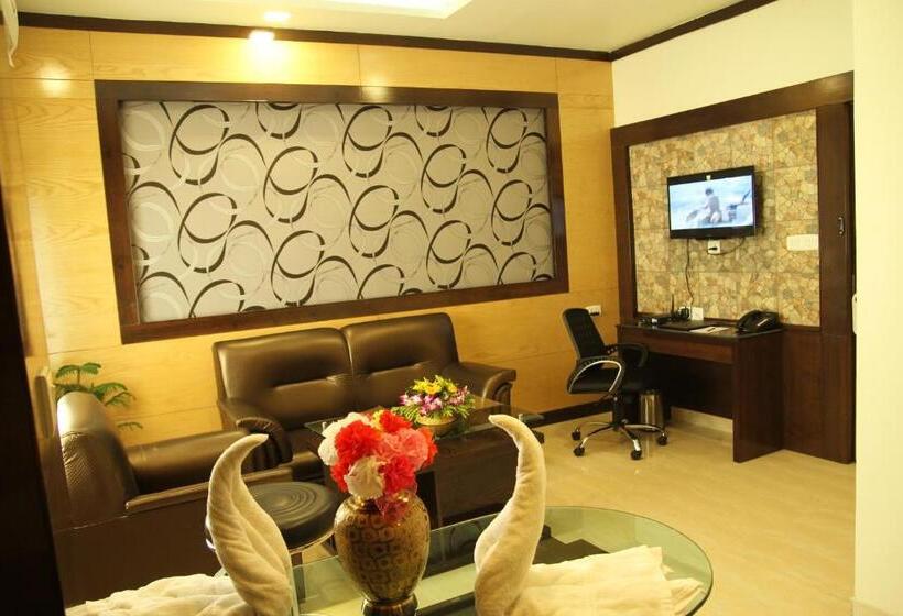 スイート, Sonar Tori Agartala