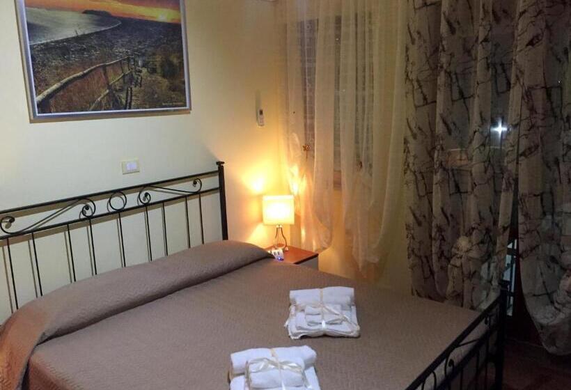 Номер Superior Вид на Сад, Il Giardino Di Adriana B&b