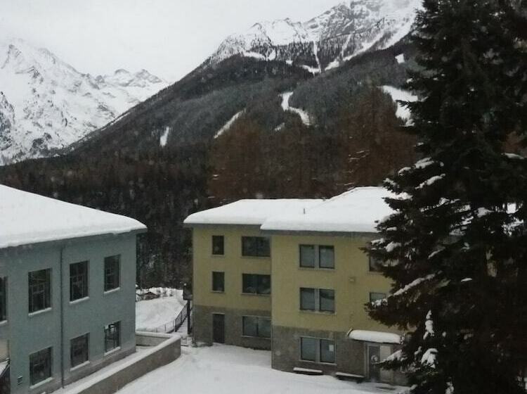 이코노미 트리플 룸, Ostello La Mine