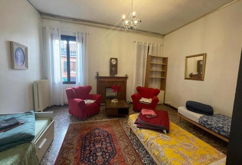 Habitación Triple Estándar, Rosa Apartment