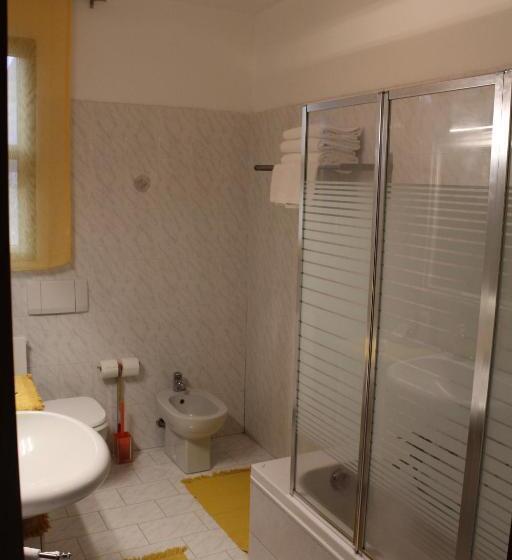 חדר קומפורט לשלושה, Alle Terme B&b