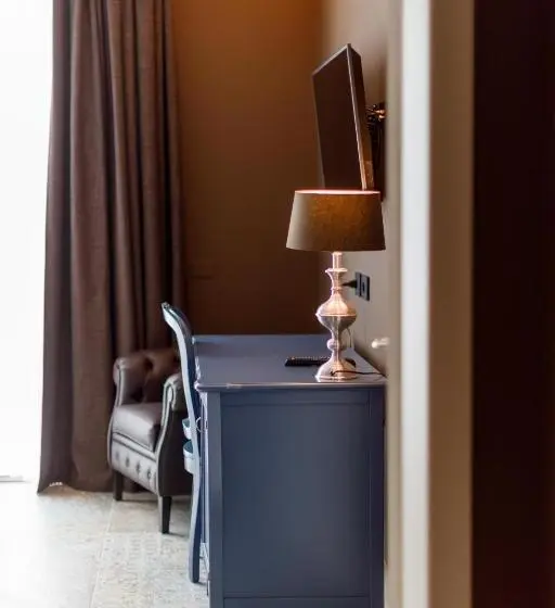 Juniorsviitti Järvinäkymä, Art Hotel Ventaglio