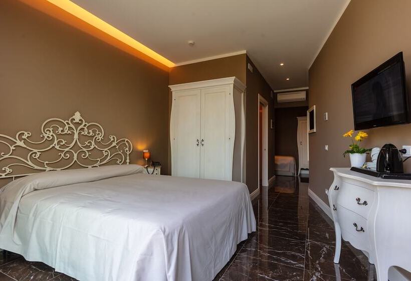 Четырехместный Номер Superior, Art Hotel Ventaglio