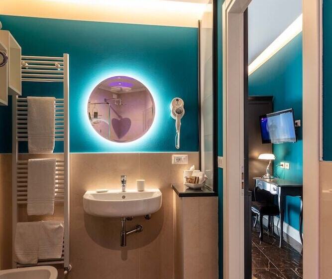 Superior room with lake view, Art Hotel Ventaglio