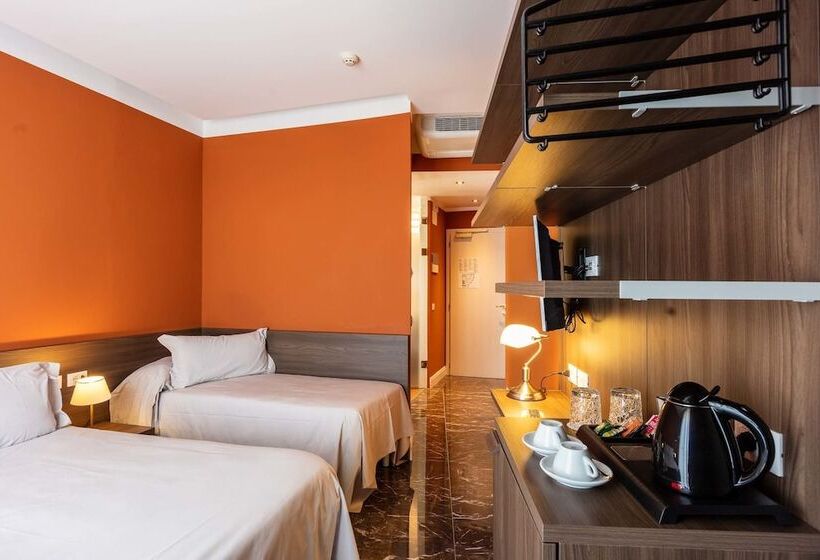 수피리어 트리플 룸, Art Hotel Ventaglio