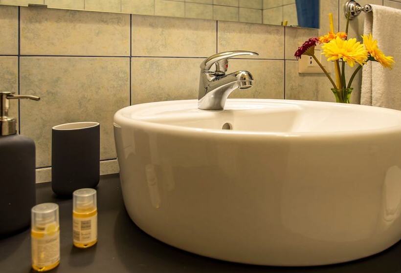 חדר סטנדרט לשלושה, B&b San Cataldo