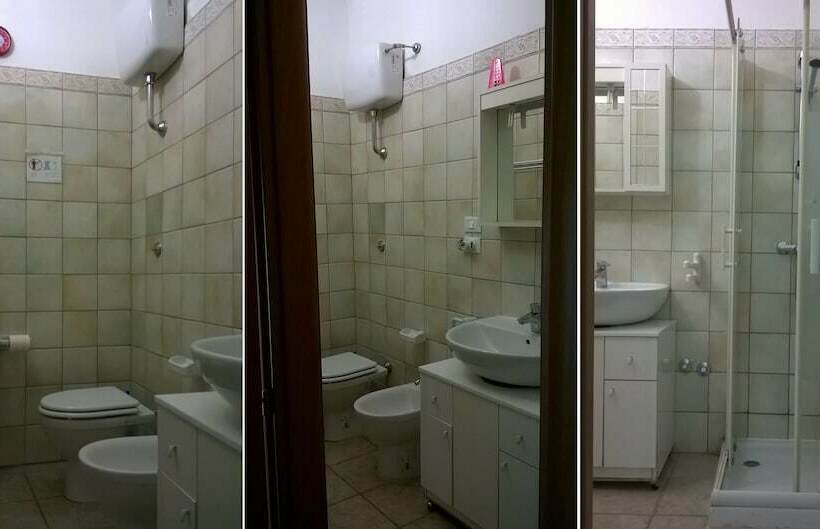 חדר סטנדרט לארבעה, B&b Falcone