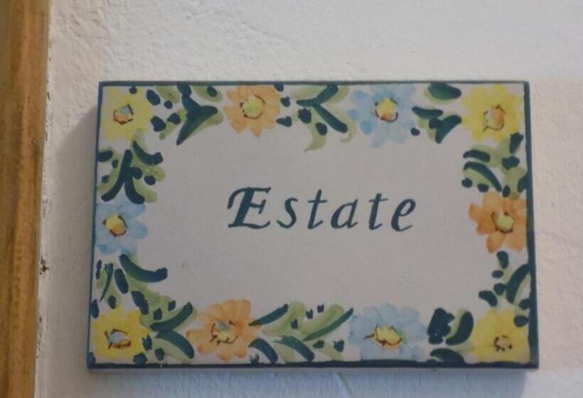 חדר סטנדרט לארבעה, B&b Falcone