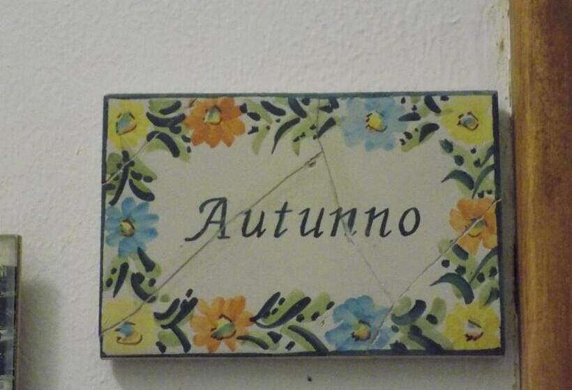 חדר סטנדרט לשלושה, B&b Falcone