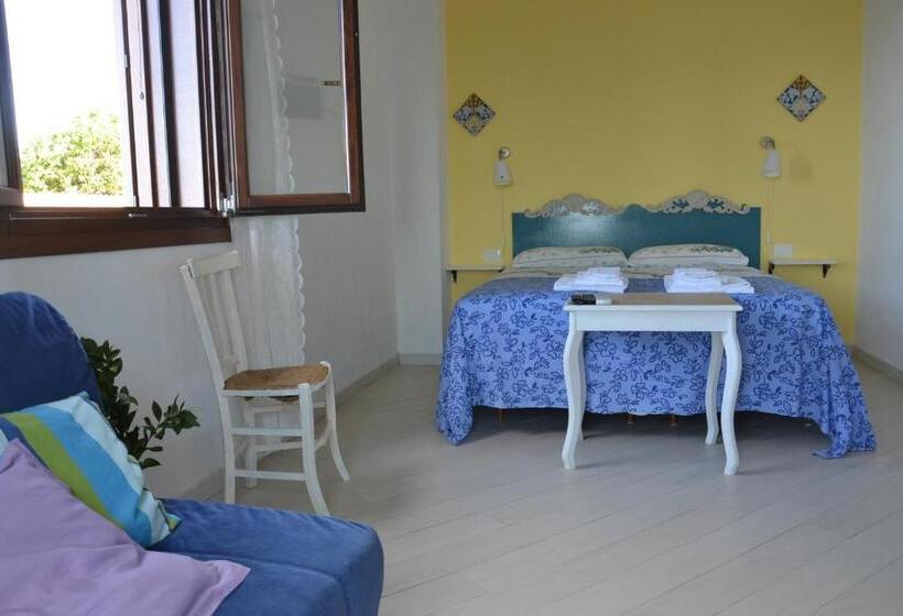 豪华海景房带阳台, B&b Talìa