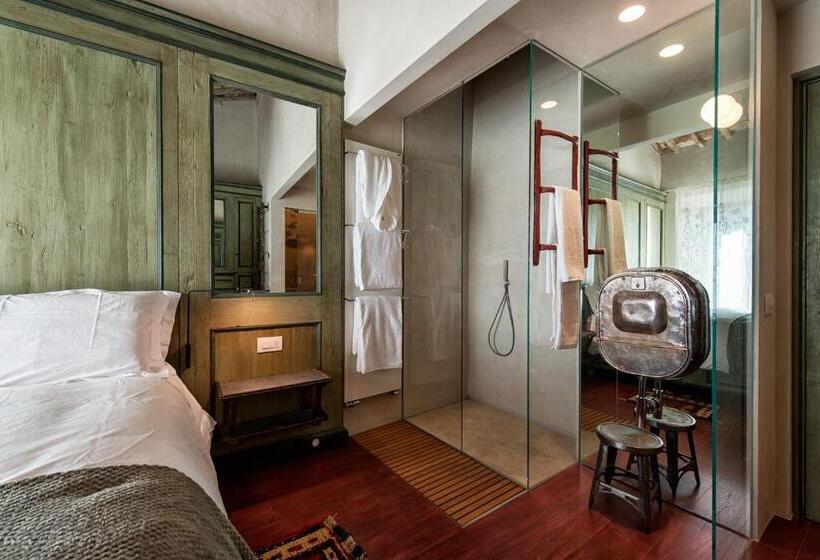 Superior Szoba, Drogheria E Locanda Franci