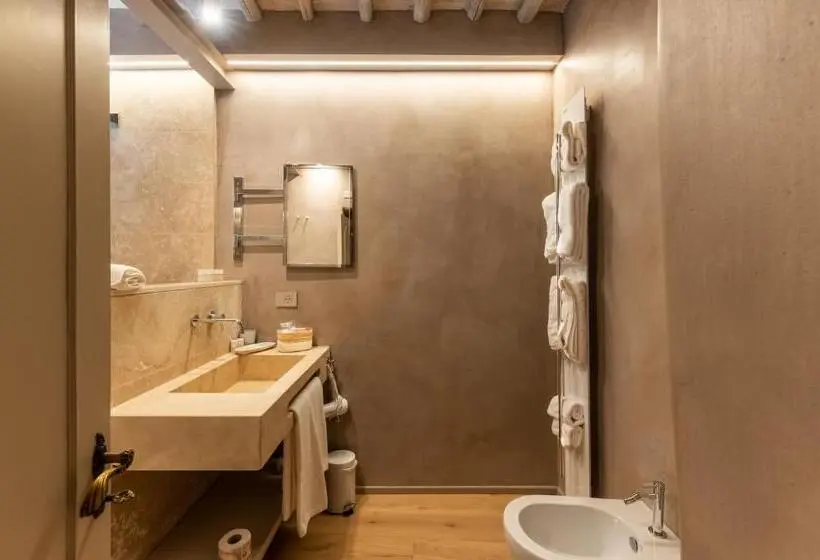 景色の見えるデラックスルーム, Drogheria E Locanda Franci
