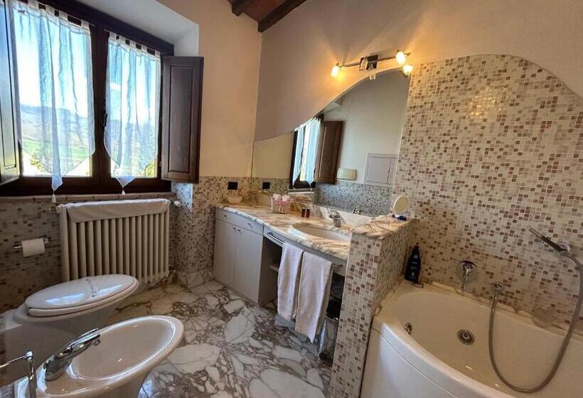 ガーデンビュースイート, La Corte Di Ronzano