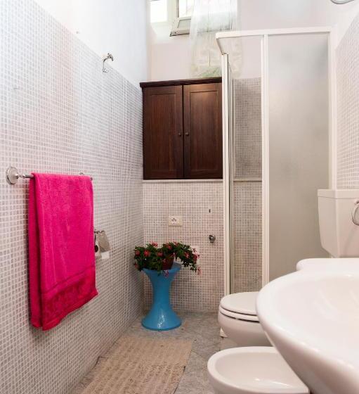 استودیوی لوکس, Sabrina Suite