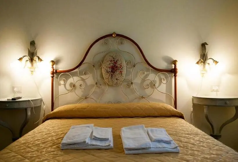 スタンダードトリプルルーム, Villa Camurana