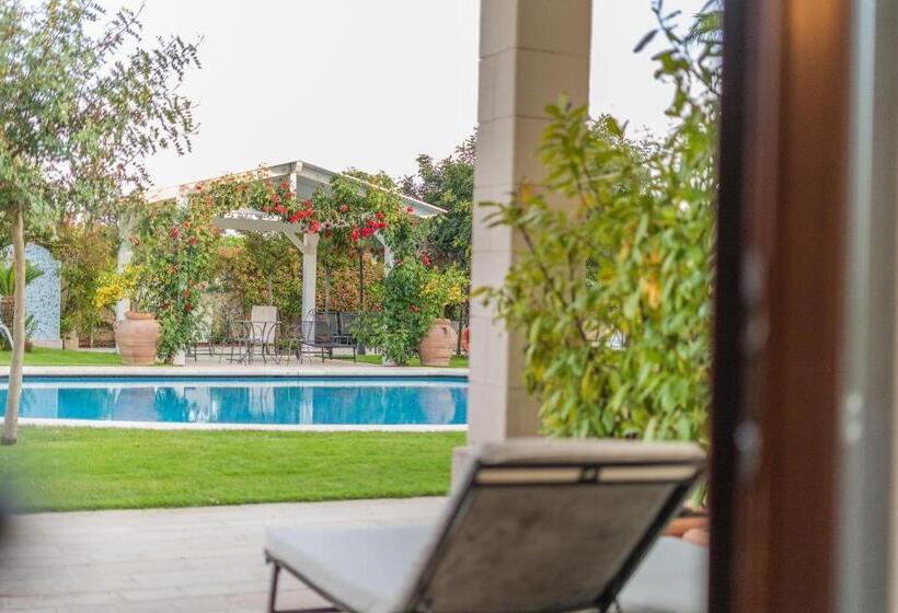 家庭套房, Villa Caramia