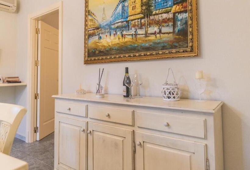 标准间, Villa Caramia