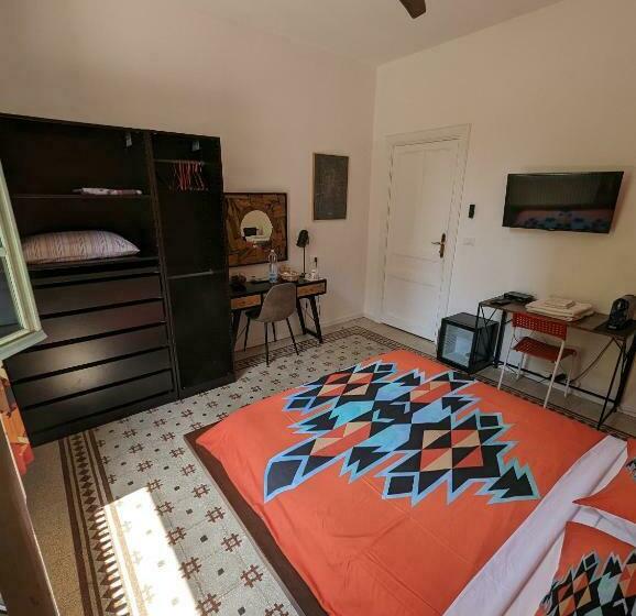 バス共有のスタンダードルーム, Villa Corsini