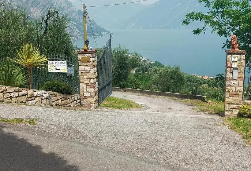 Huoneisto 1 Makuuhuone Pohjakerros, Appartamento Beb Preone Cinit089