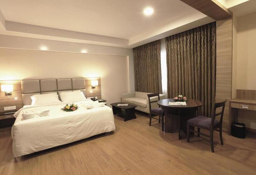 Suite, Fressotel Seetharam